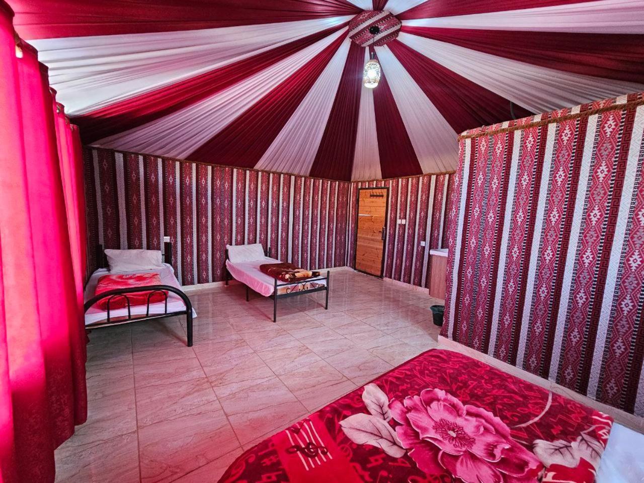 Bed and Breakfast Beduin Star Trail Camp Вади-Рам Экстерьер фото