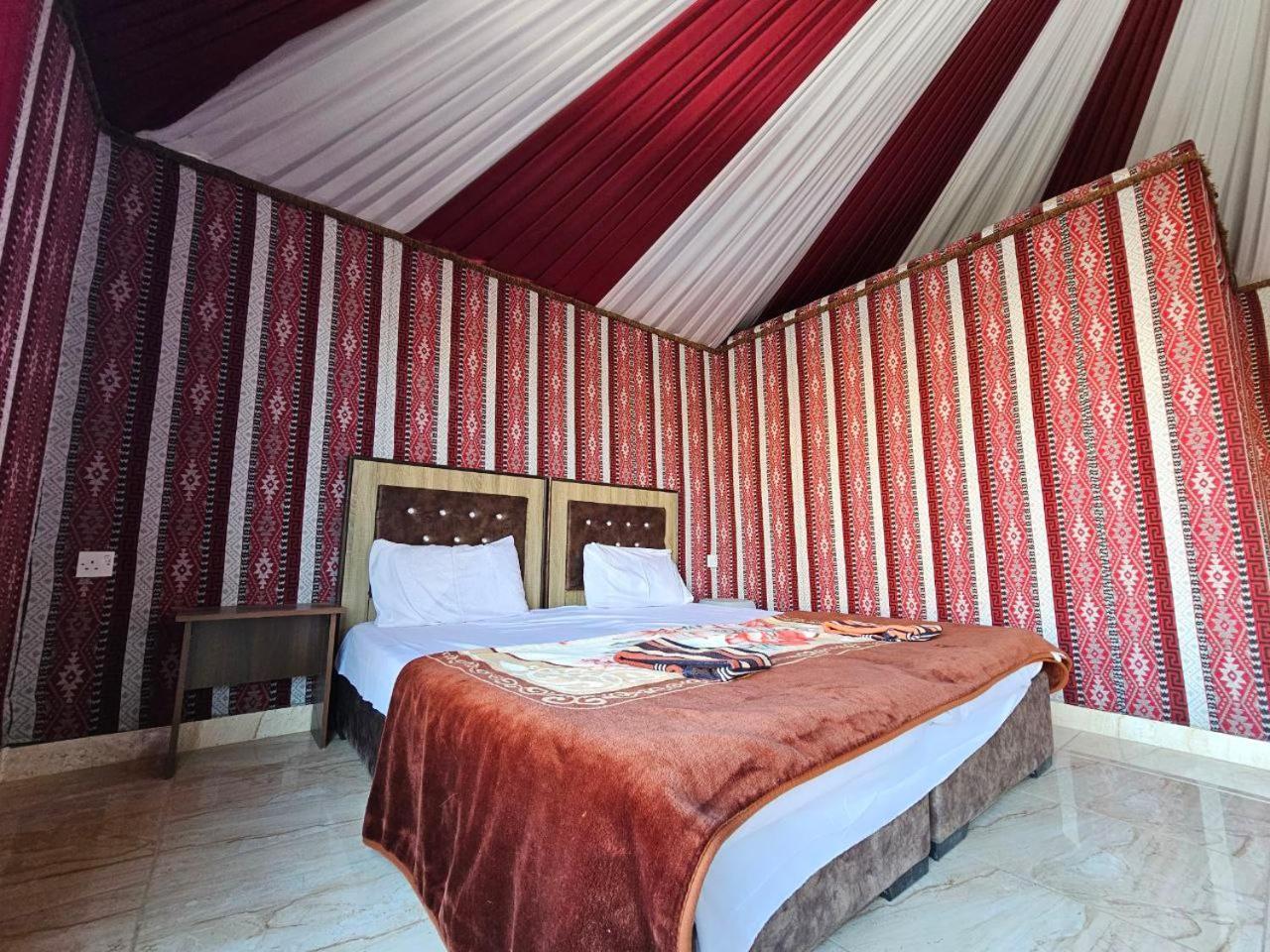 Bed and Breakfast Beduin Star Trail Camp Вади-Рам Экстерьер фото
