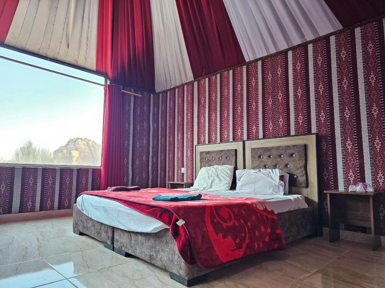 Bed and Breakfast Beduin Star Trail Camp Вади-Рам Экстерьер фото